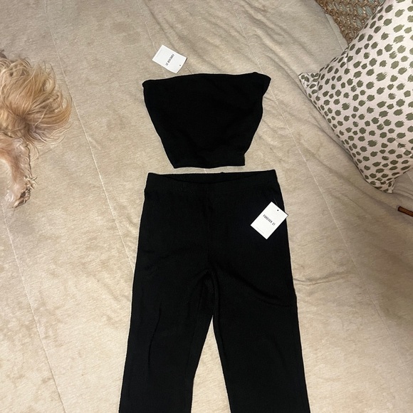 F21 | 2 piece set - strapless black top with high waisted flare pants NWT - Picture 6 of 7